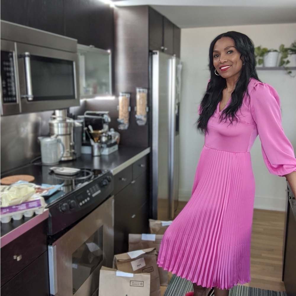 Ann Taylor Pleated Back Zip Dress